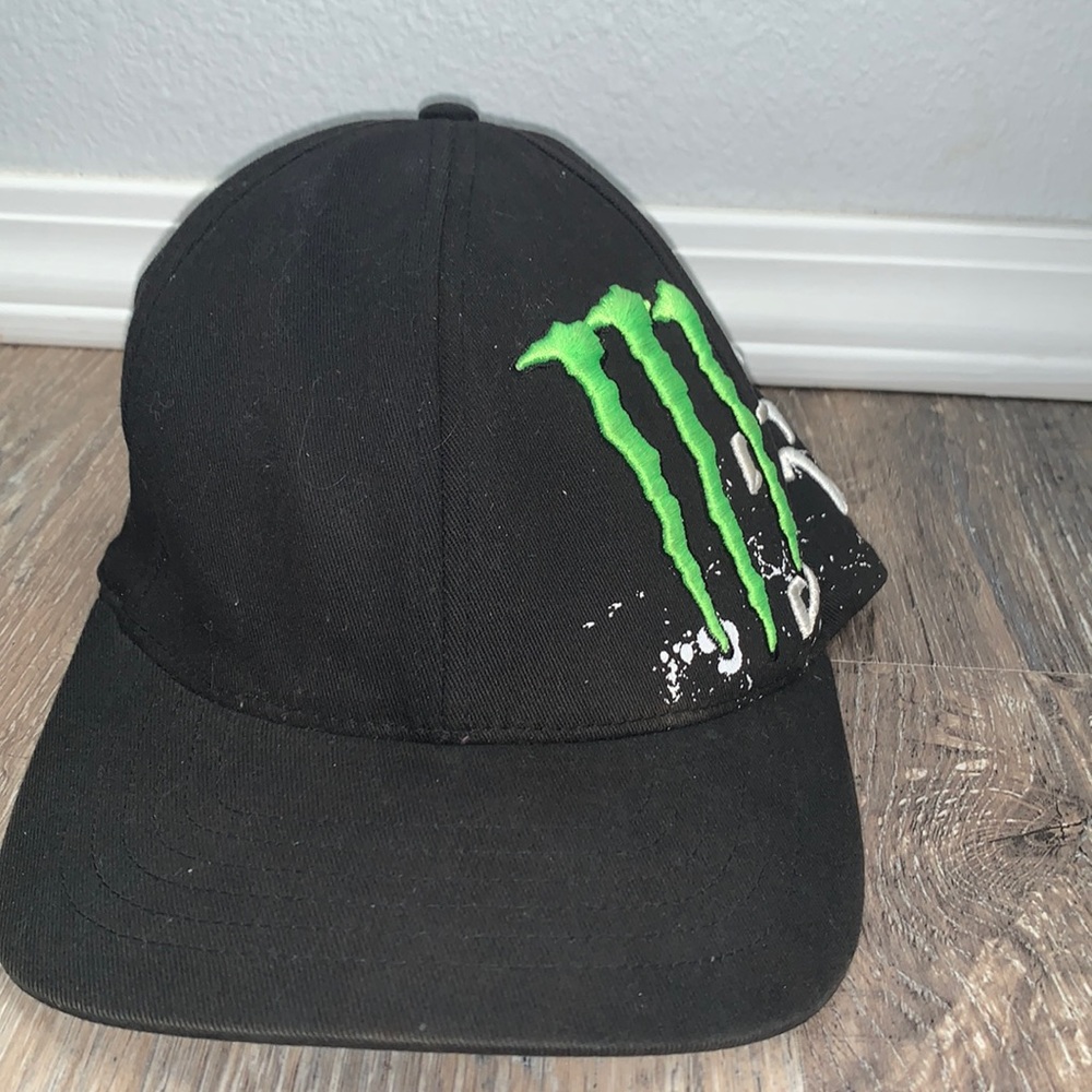 Monster Logo